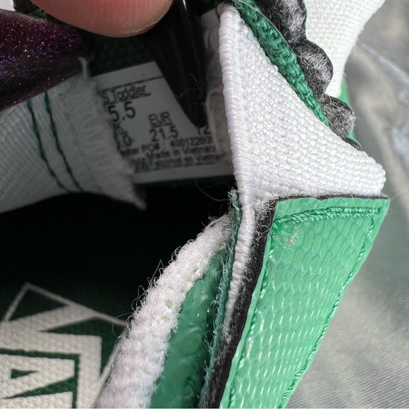 Vans Toddler Slip On Green Triceratops Dinosaur Slip On Sneakers Size 5.5 EUC - Picture 14 of 16